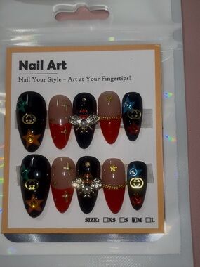 10PC Handcrafted Star Matelasse Nails